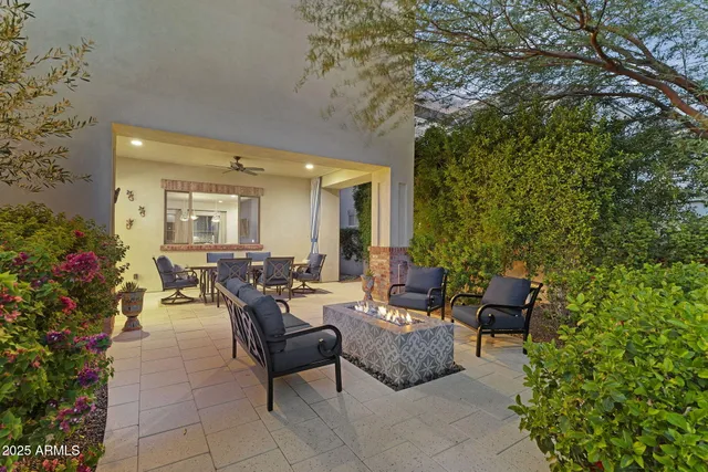 $1,469,000 | 625 West Echo Lane, Phoenix, AZ 85021