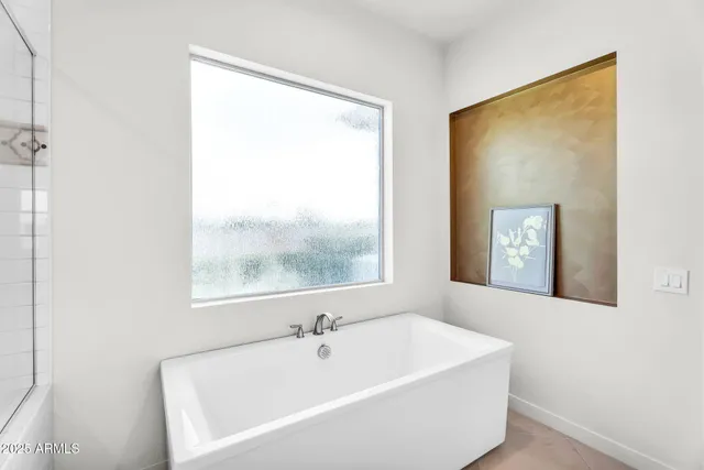 $1,469,000 | 625 West Echo Lane, Phoenix, AZ 85021