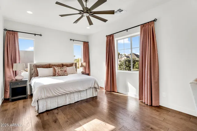 $1,469,000 | 625 West Echo Lane, Phoenix, AZ 85021