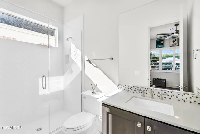 $1,469,000 | 625 West Echo Lane, Phoenix, AZ 85021