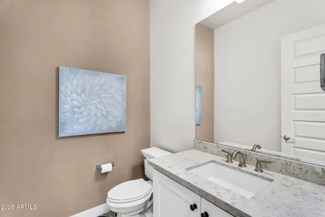 $1,469,000 | 625 West Echo Lane, Phoenix, AZ 85021