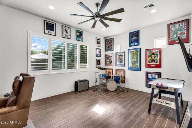 $1,469,000 | 625 West Echo Lane, Phoenix, AZ 85021