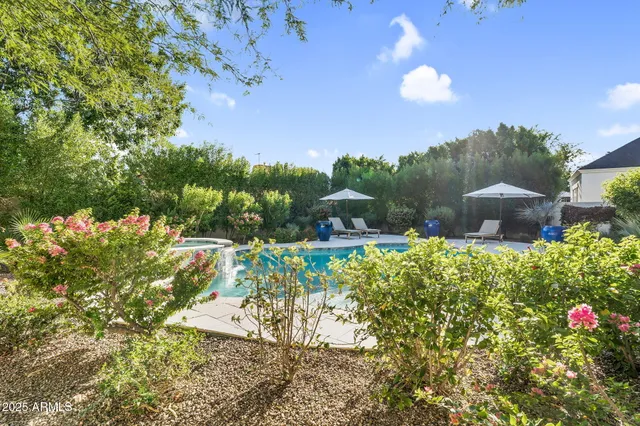 $1,469,000 | 625 West Echo Lane, Phoenix, AZ 85021