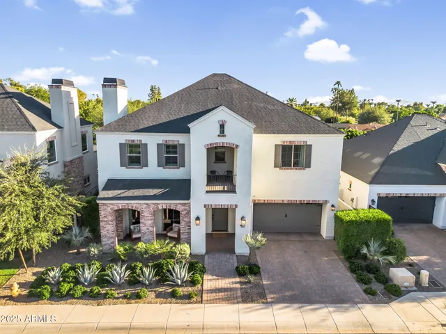 $1,469,000 | 625 West Echo Lane, Phoenix, AZ 85021