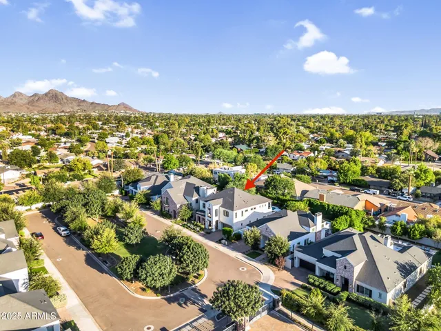 $1,469,000 | 625 West Echo Lane, Phoenix, AZ 85021