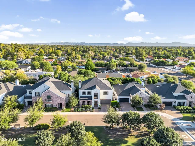 $1,469,000 | 625 West Echo Lane, Phoenix, AZ 85021