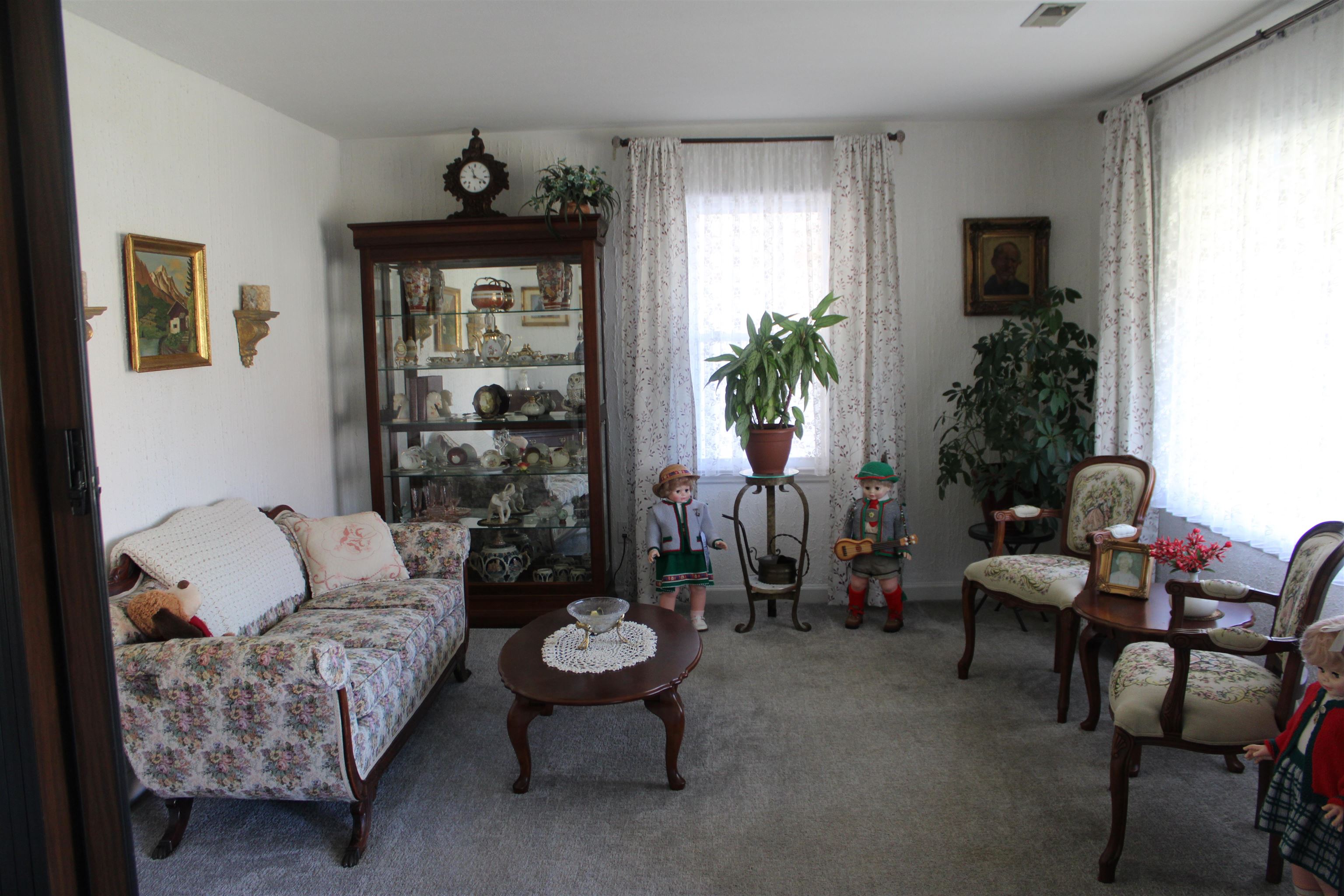 1285 Springdale Road Cowpens, SC 29330 - Photo 6 of 33 Gallery Image 6