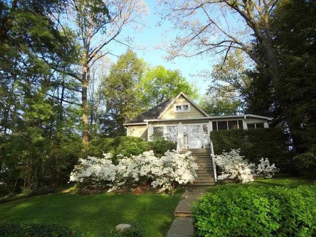 $649,000 | 106 Sunset Circle, Lookout Mountain, TN 37350