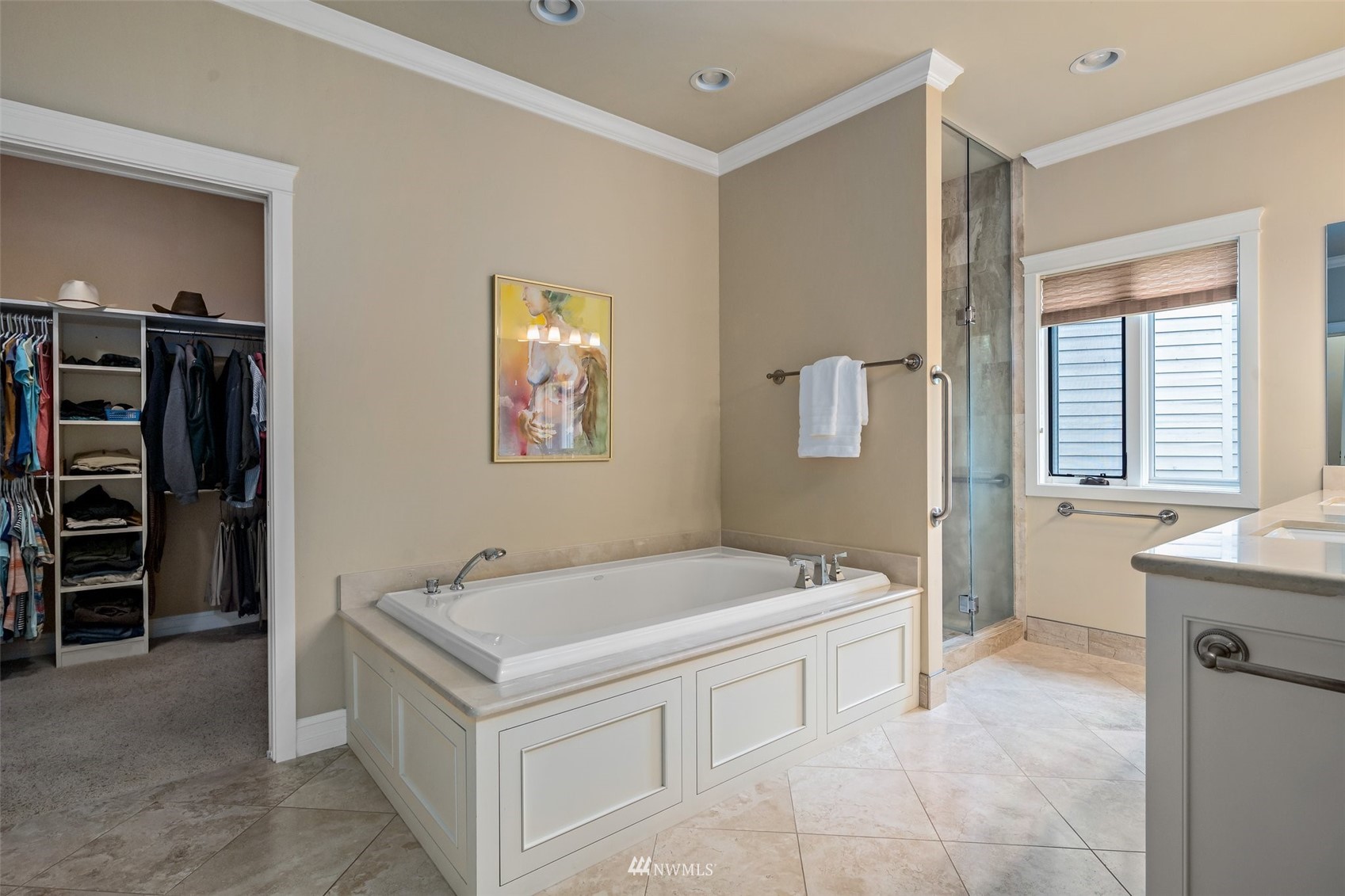 273 Galloway Road Touchet, WA 99360 - Photo 16 of 39 a spacious bathroom with a tub sink and shower