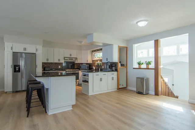 $849,900 | 810 West Main Street, Isle, MN 56342