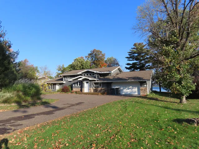 $849,900 | 810 West Main Street, Isle, MN 56342
