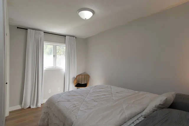 $849,900 | 810 West Main Street, Isle, MN 56342