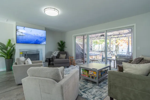 $849,900 | 810 West Main Street, Isle, MN 56342