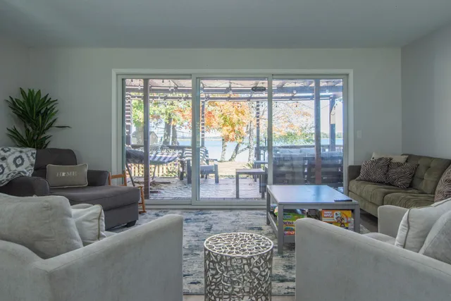 $849,900 | 810 West Main Street, Isle, MN 56342