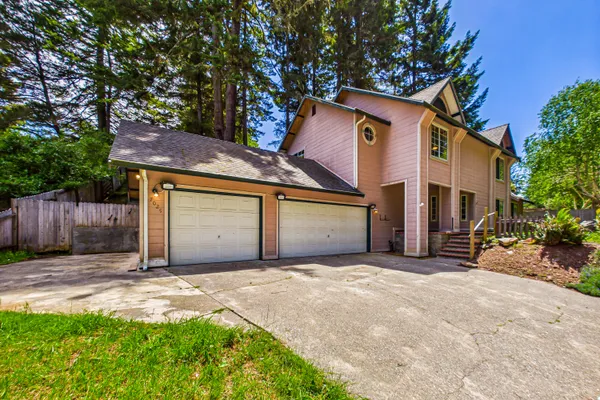 $595,000 | 7025 London Drive, Eureka, CA 95503