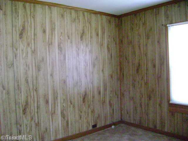 233 Polo Road Winston-Salem, NC 27105 - Photo 7 of 9 Living Room.