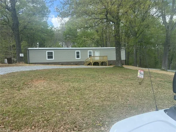 $189,900 | 4253 Fairwood Drive, Trinity, NC 27370