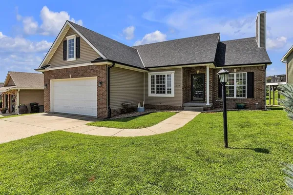 $355,000 | 2708 Meadow Ridge Drive, St. Joseph, MO 64504