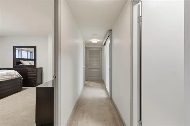 $335,000 | 310 West 49th Street, Unit 403, Kansas City, MO 64112