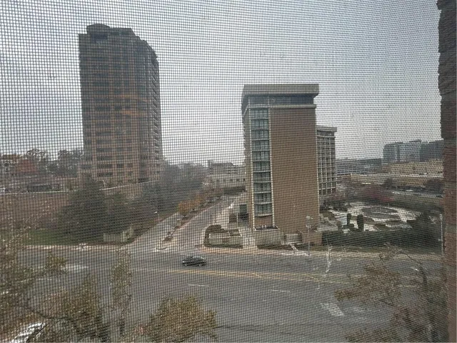 $335,000 | 310 West 49th Street, Unit 403, Kansas City, MO 64112