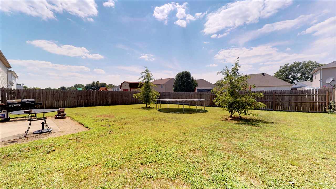 2775 Pearce Point Newburgh, IN 47630 - Photo 33 of 36 Gallery Image 33