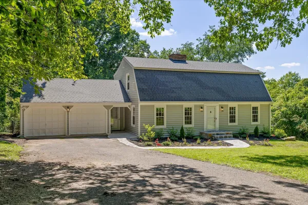 $665,000 | 117 Grayson Road, Signal Mountain, TN 37377