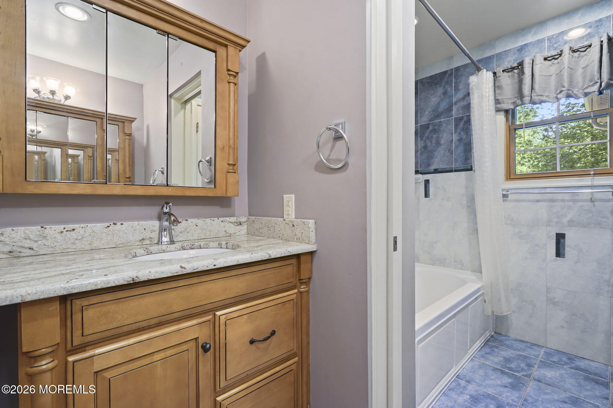 710 Hopping Road Middletown, NJ 07718 - Photo 23 of 37 Hall Bath