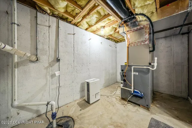 $512,900 | 318 Ramblewood Drive, Saylorsburg, PA 18353