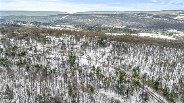 $512,900 | 318 Ramblewood Drive, Saylorsburg, PA 18353