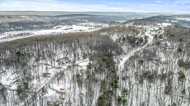 $512,900 | 318 Ramblewood Drive, Saylorsburg, PA 18353