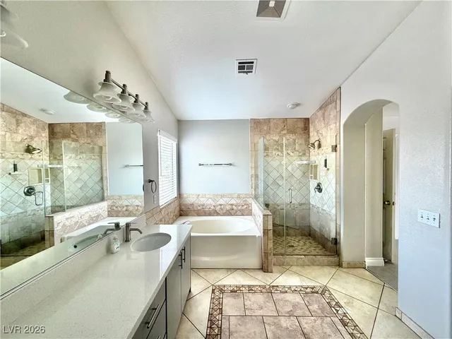 $2,600 | 4535 Sparwood Drive, Las Vegas, NV 89147