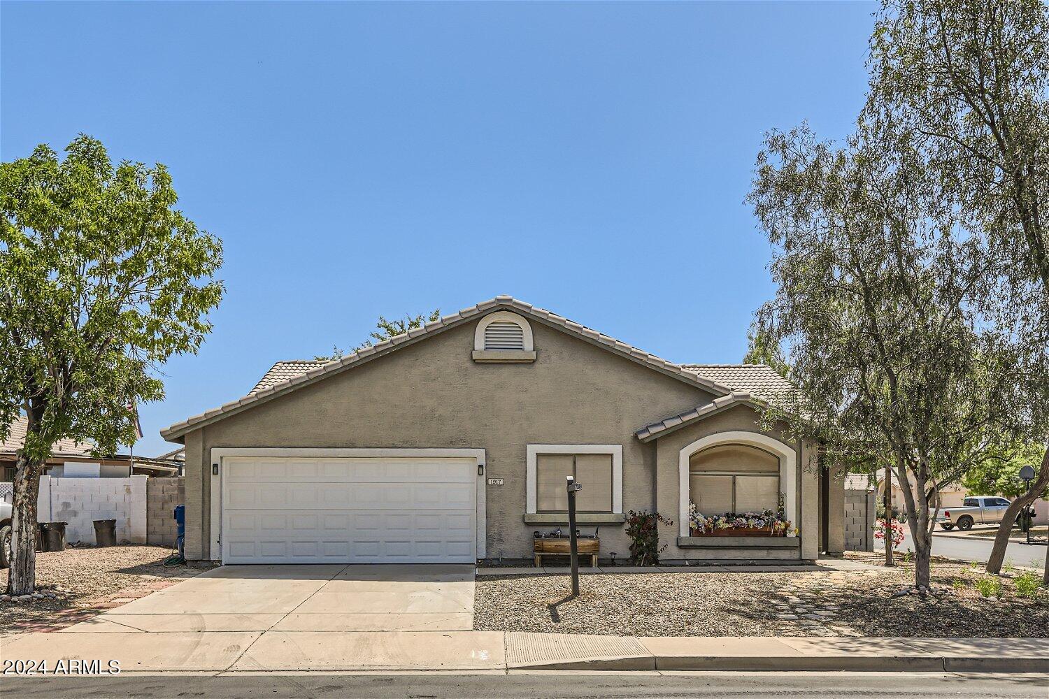 1917 North Bellview - Web Quality - 001