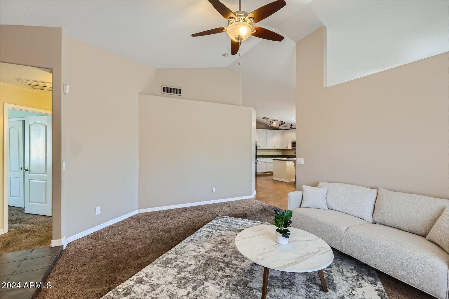 1917 North Bellview Mesa, AZ 85203 - Photo 7 of 28 1917 North Bellview - Web Quality - 006