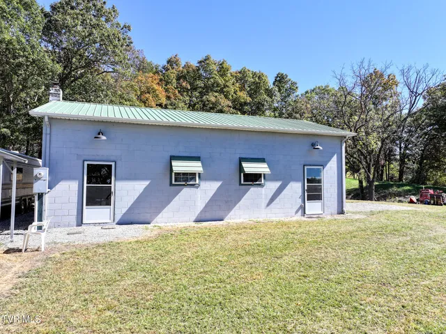 $215,000 | 745 Sinking Springs Road, Midway, TN 37809