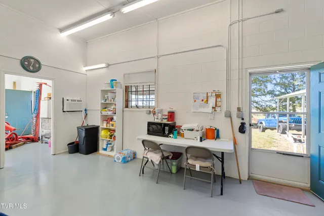 $215,000 | 745 Sinking Springs Road, Midway, TN 37809