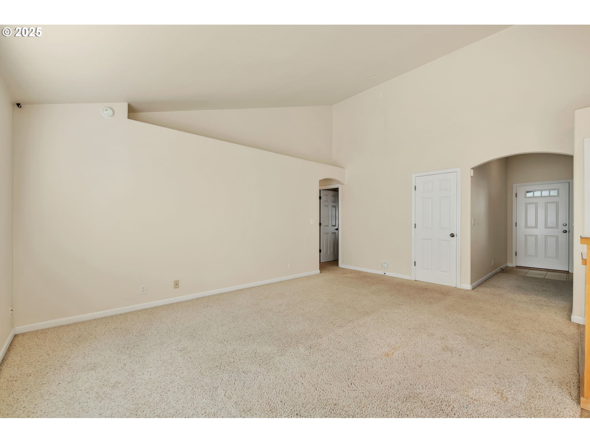 158 Mackin Avenue Eugene, OR 97404 - Photo 14 of 45 a view of empty room