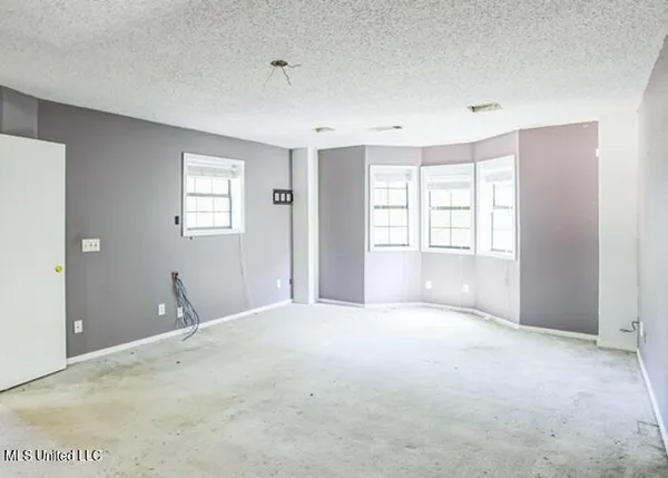 $80,000 | 215 Girl Scout Road, Grenada, MS 38901