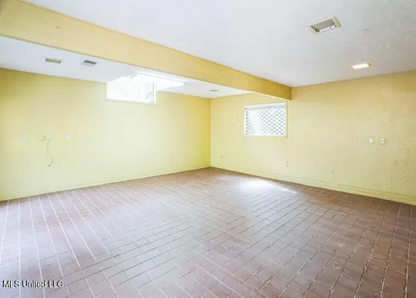 $80,000 | 215 Girl Scout Road, Grenada, MS 38901