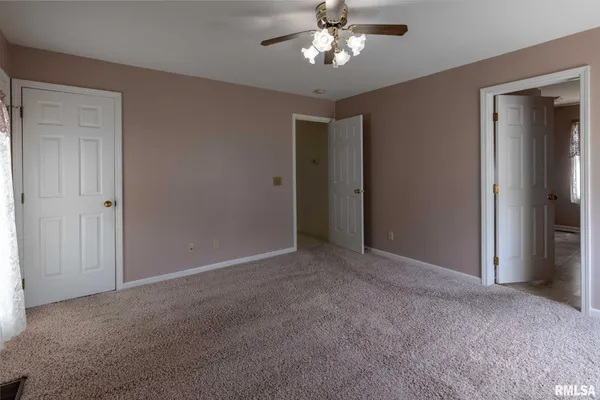 $289,000 | 304 Bogie Drive, Herrin, IL 62948