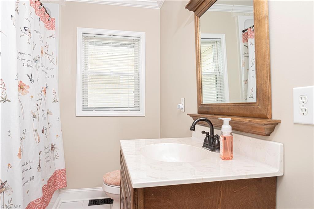 579 Sheffield Road Mocksville, NC 27028 - Photo 17 of 43 Gallery Image 17