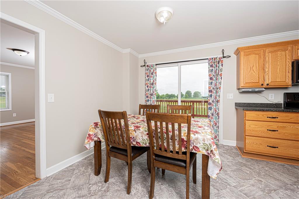 579 Sheffield Road Mocksville, NC 27028 - Photo 9 of 43 Gallery Image 9