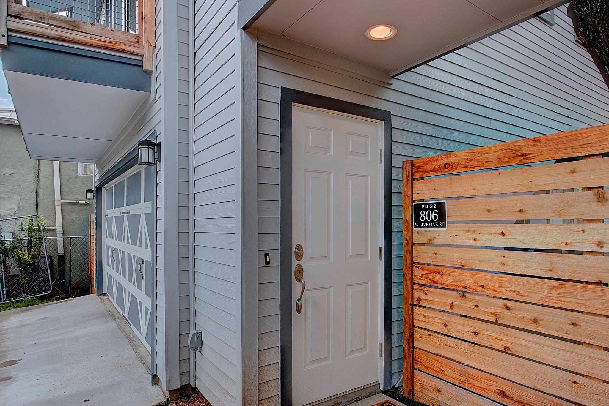 806 West Live Oak Street, Unit 2 Austin, TX 78704 - Photo 3 of 16