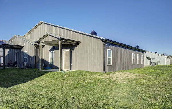 $1,595 | 193 Bainbridge Drive, Unit A, Clarksville, TN 37043