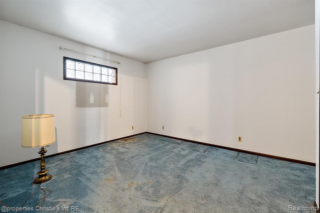 74 Belle Meade Road Grosse Pointe Shores, MI 48236 - Photo 36 of 50