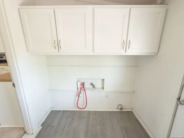 $185,000 | 206 North 5th Street, Uvalde, TX 78801