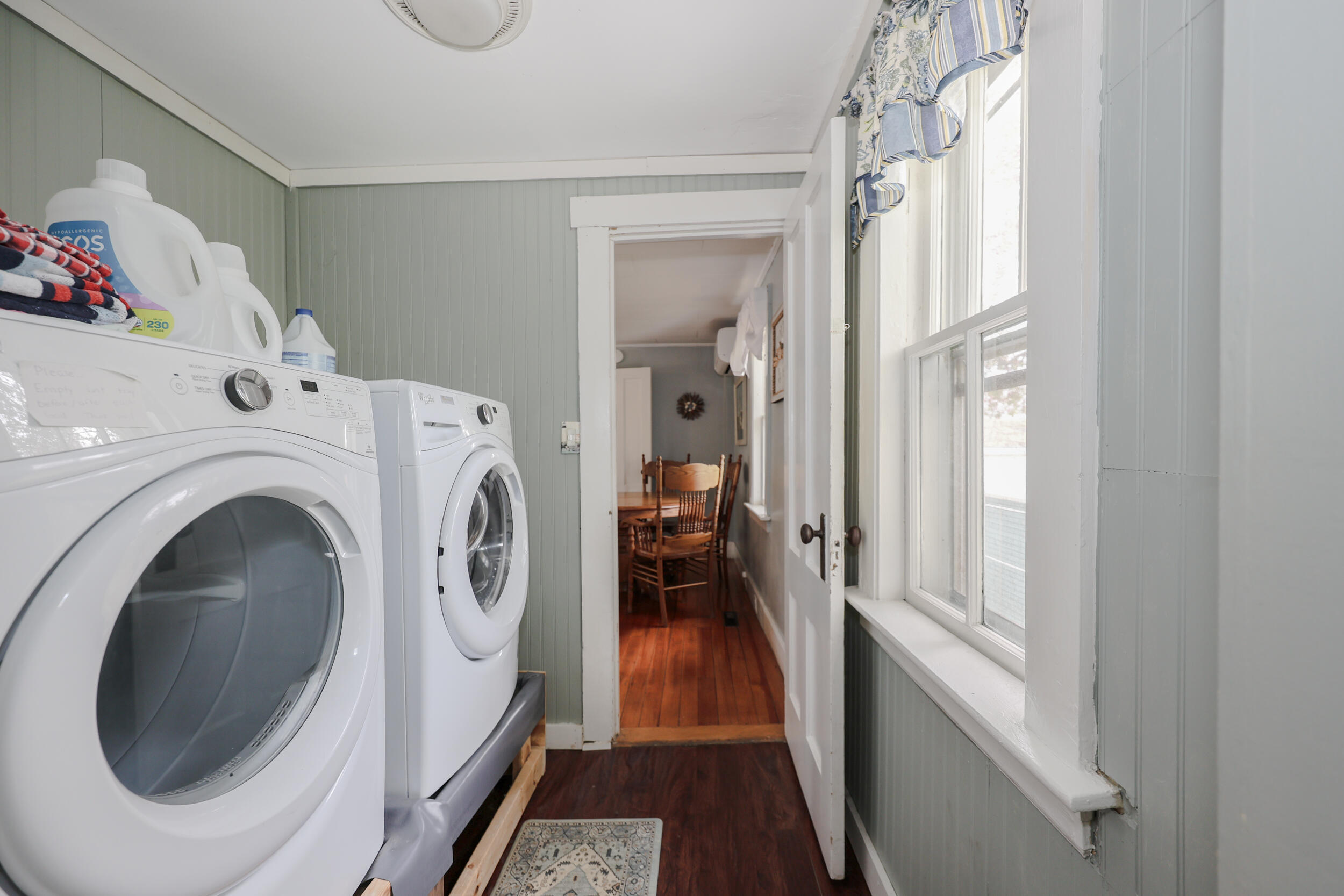 144 Post Road Wells, ME 04090 - Photo 17 of 48 laundry