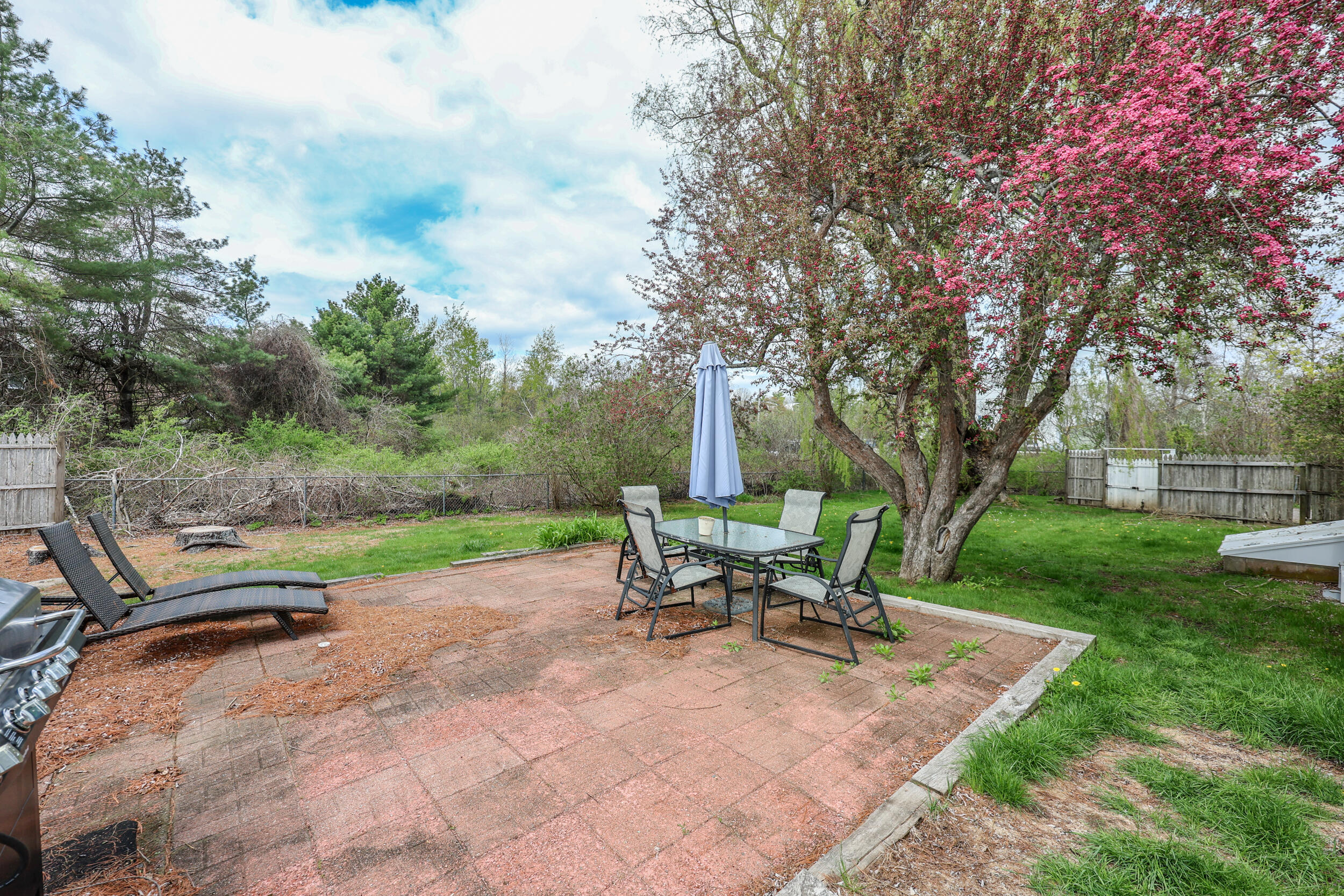 144 Post Road Wells, ME 04090 - Photo 32 of 48 Back patio