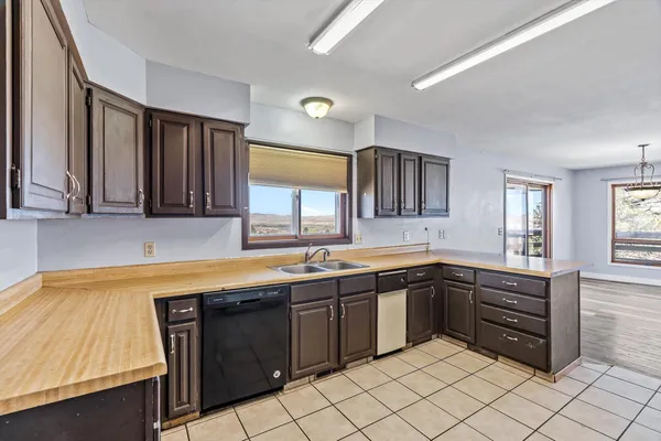 $306,000 | 805 Pinyon Court, Rangely, CO 81648