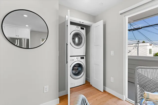 $1,280,000 | 4954 Saratoga Avenue, San Diego, CA 92107