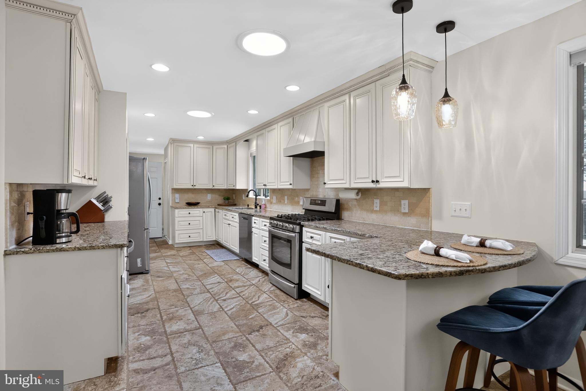 302 Bridgeboro Road Moorestown, NJ 08057 - Photo 4 of 31 Kitchen